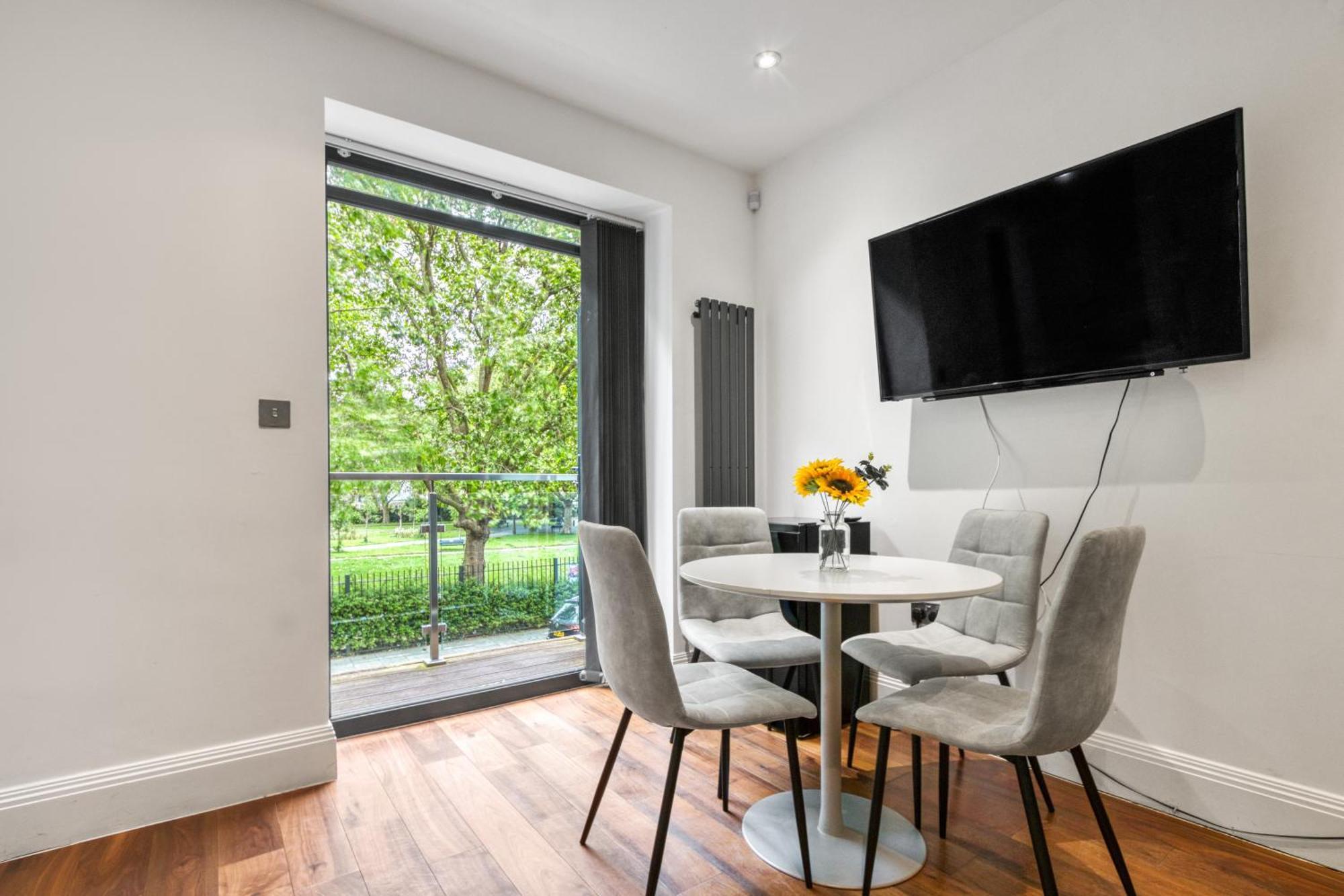 Willa 2 Bed 2 Bath Balcony View Wimbledon Tennis Londyn Zewnętrze zdjęcie
